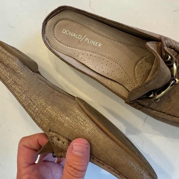 Donald Pliner Faye Light Bronze Distressed Metallic Bit Slide Mule / 7.5 - Picture 9 of 12